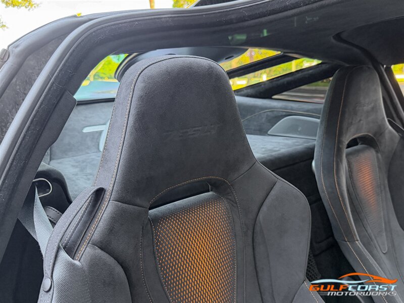 Used 2021 McLaren 765LT photo 32