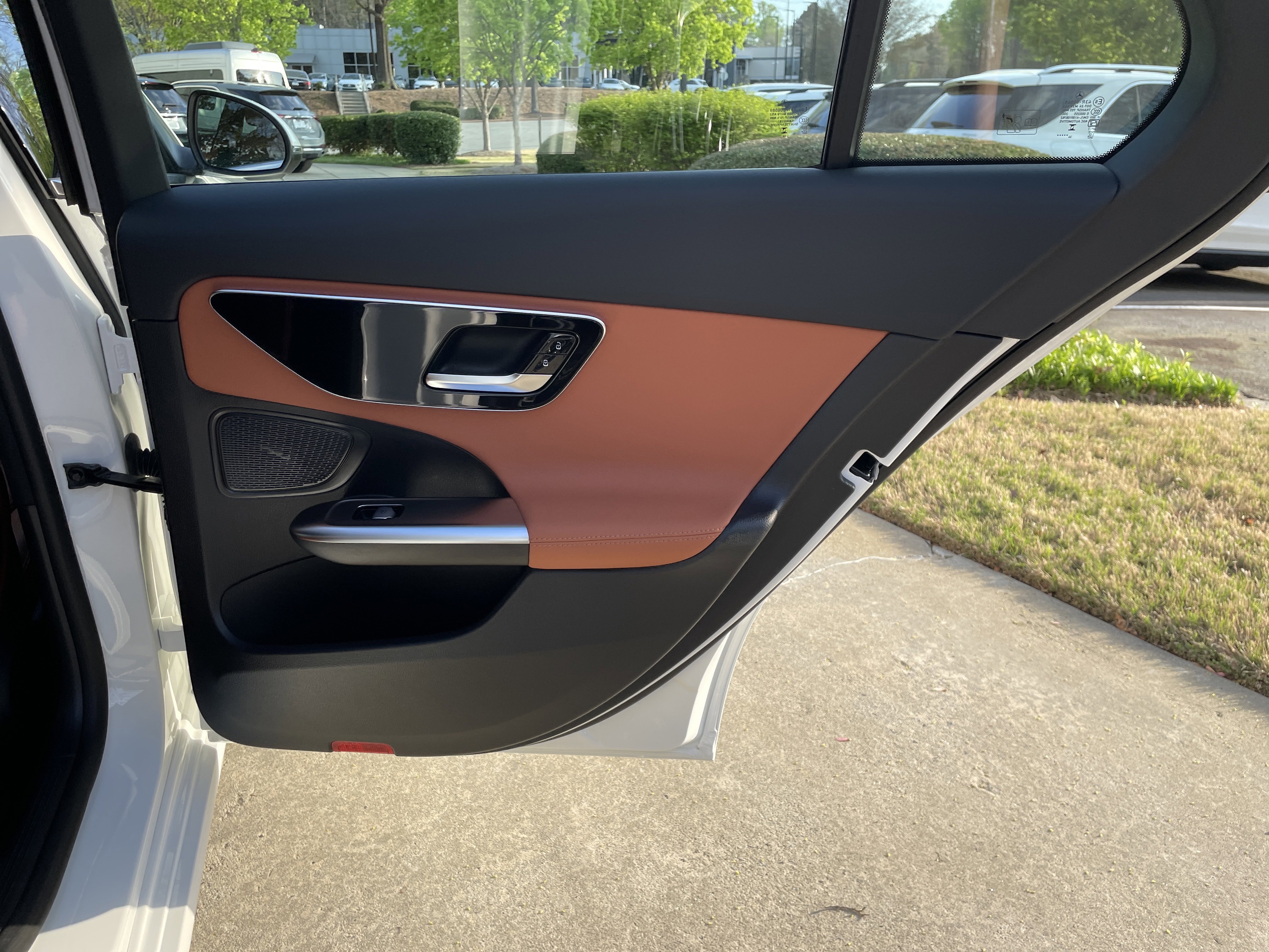 2025 Mercedes-Benz C 300 Sedan