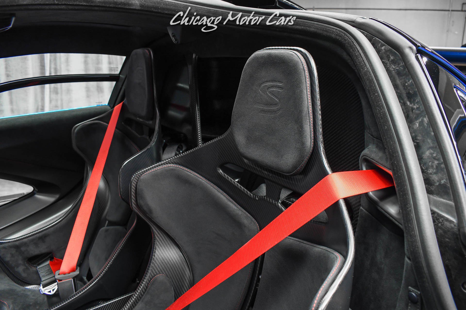 Used 2019 McLaren Senna Coupe ULTRA RARE Only 1685 Mil photo 19