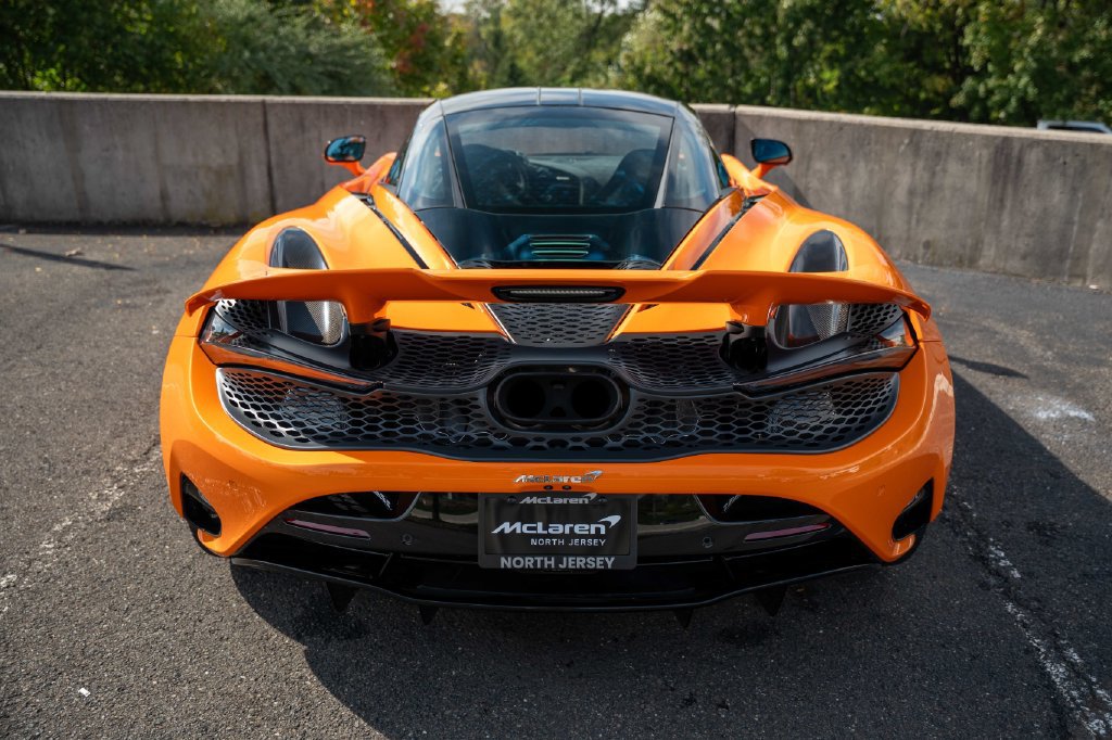Used 2024 McLaren 750S photo 24