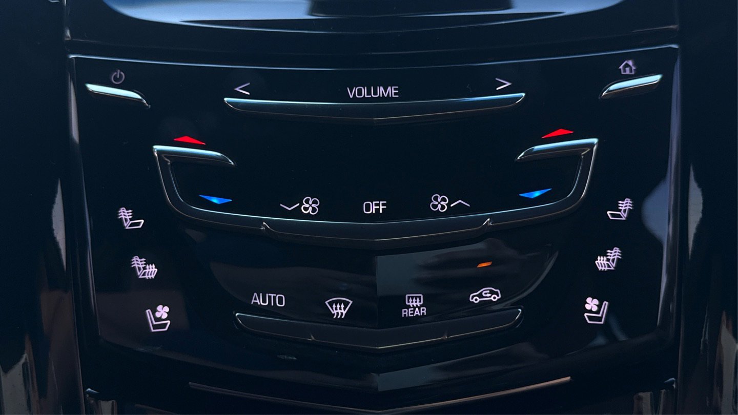 2017 Cadillac Escalade Platinum