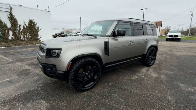 2023 Land Rover Defender 110 X-Dynamic SE