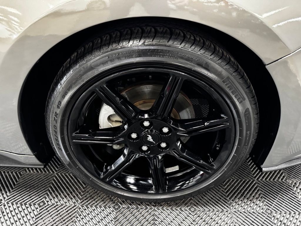 2020 Ford Mustang Coupe