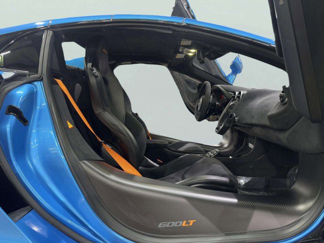 Used 2020 McLaren 600LT Spider photo 63