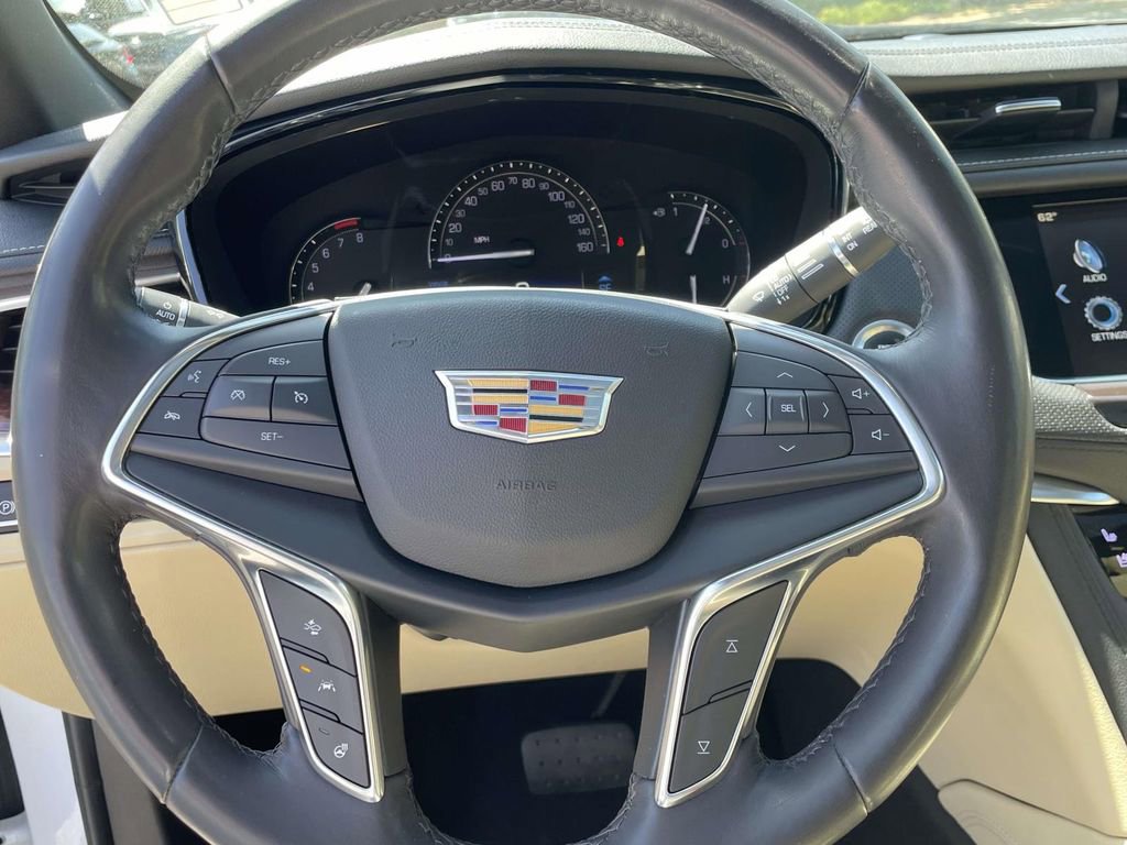 2018 Cadillac XT5 Premium Luxury