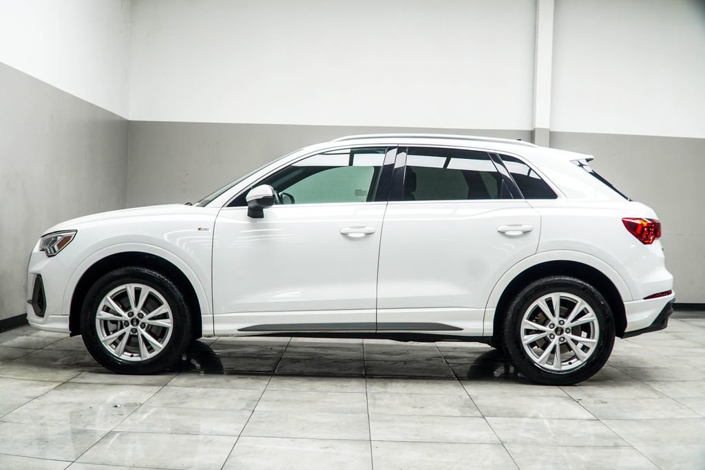 2025 Audi Q3 2.0T Premium