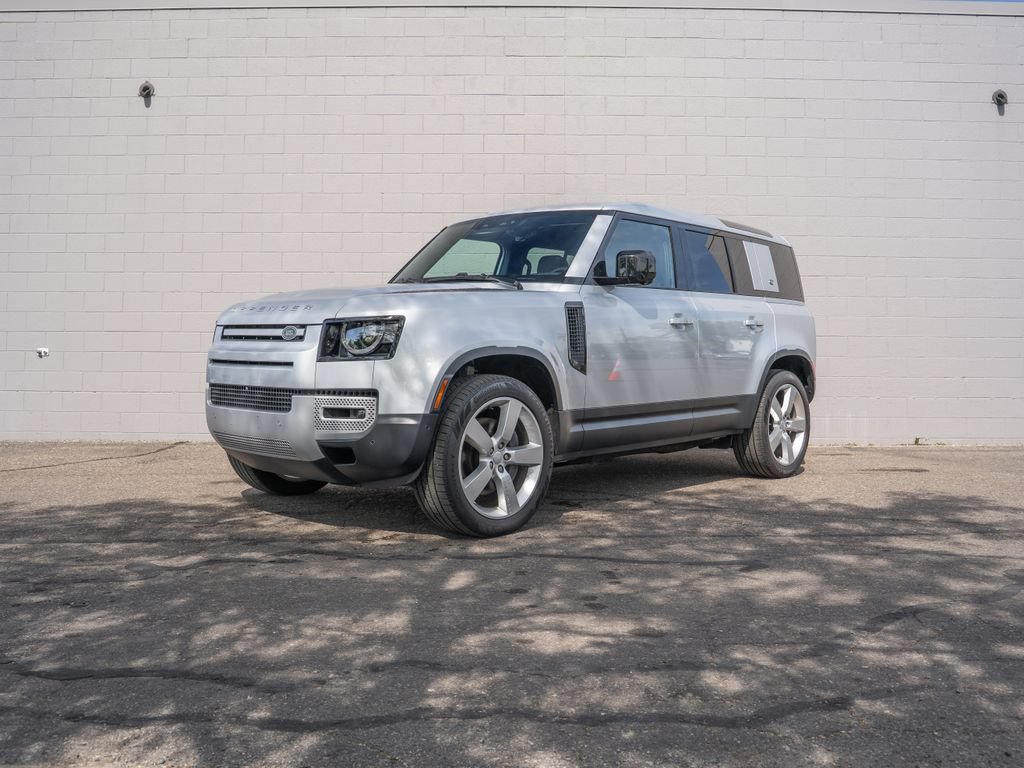 Used 2024 Land Rover Defender 110 SE