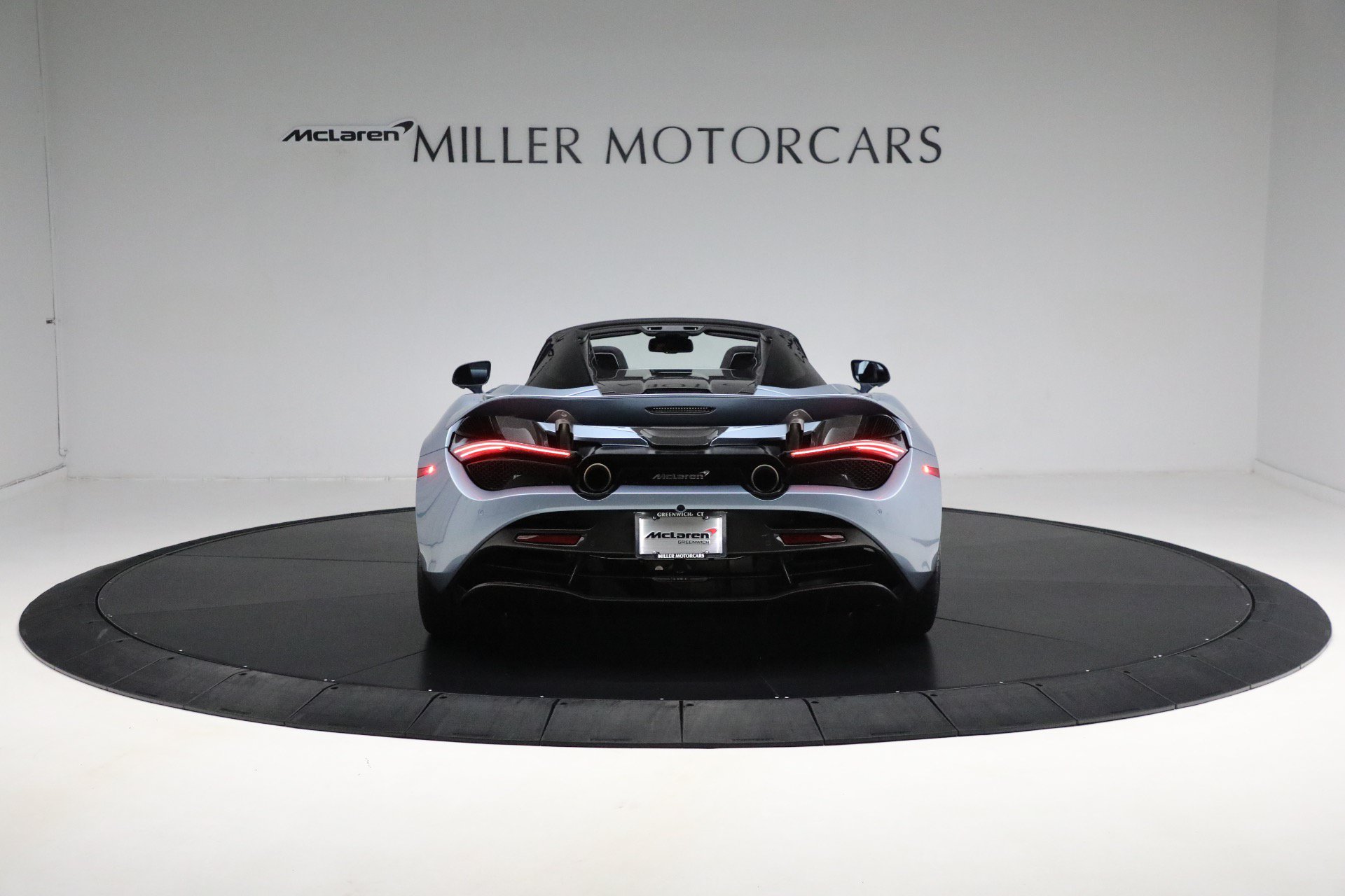 Used 2023 McLaren 720S Performance photo 6