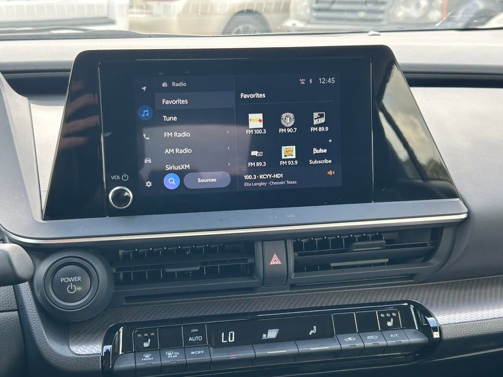 2025 Toyota Prius XLE