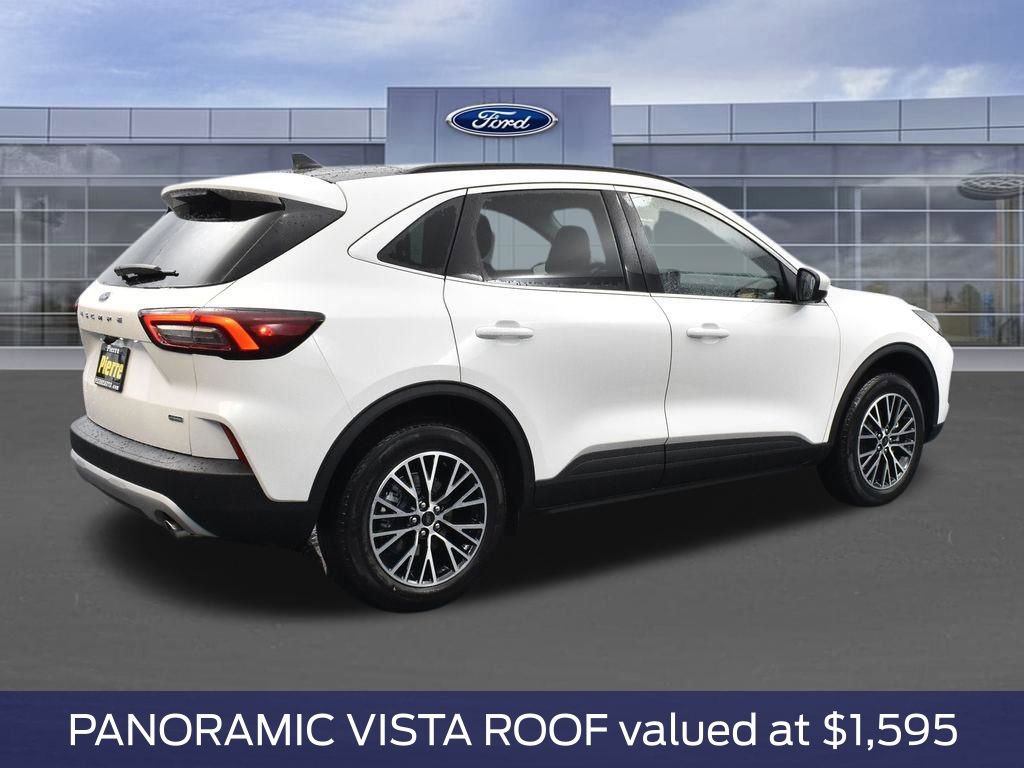 2025 Ford Escape SE