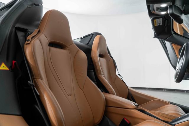 Used 2020 McLaren 720S Luxury photo 31