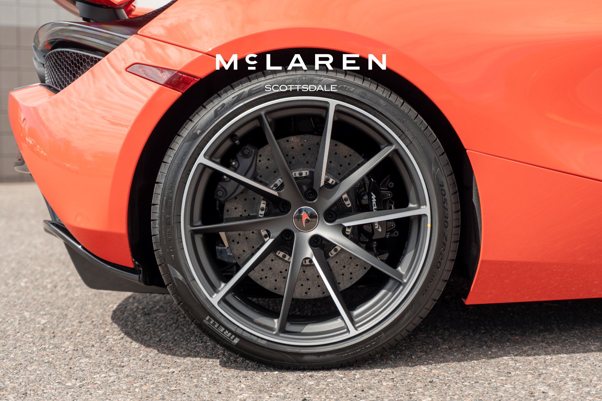 Used 2018 McLaren 720S Performance photo 36