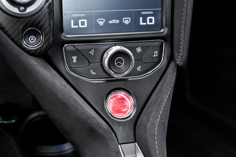 Used 2018 McLaren 720S Performance photo 36
