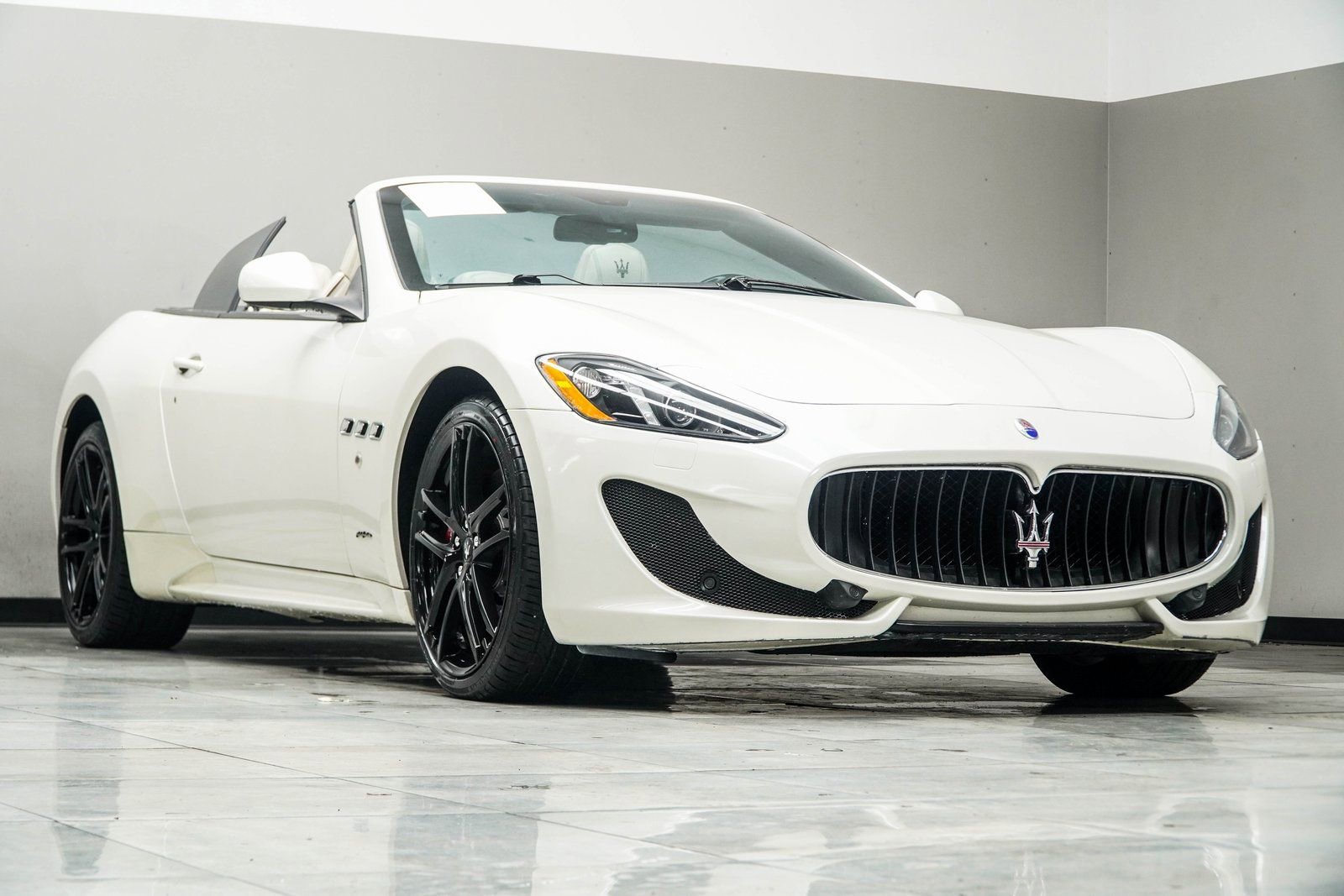 2017 Maserati GranTurismo Sport