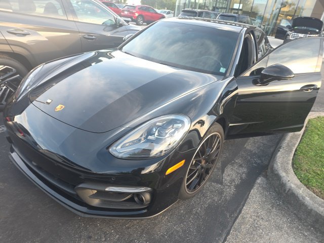 Used 2023 Porsche Panamera 4