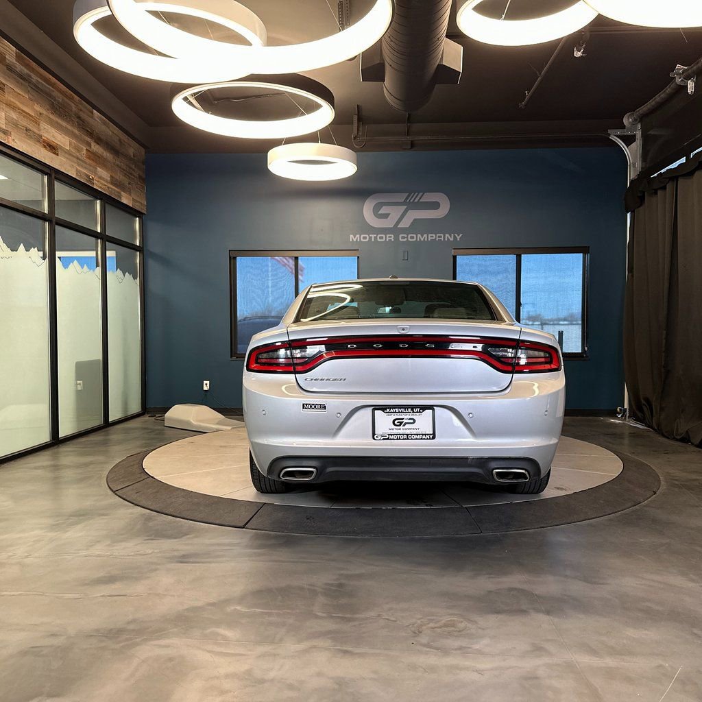 2019 Dodge Charger SXT