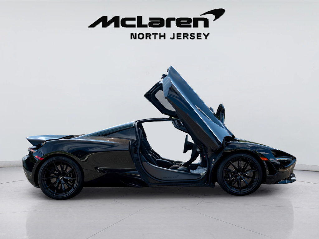 Used 2019 McLaren 720S photo 17