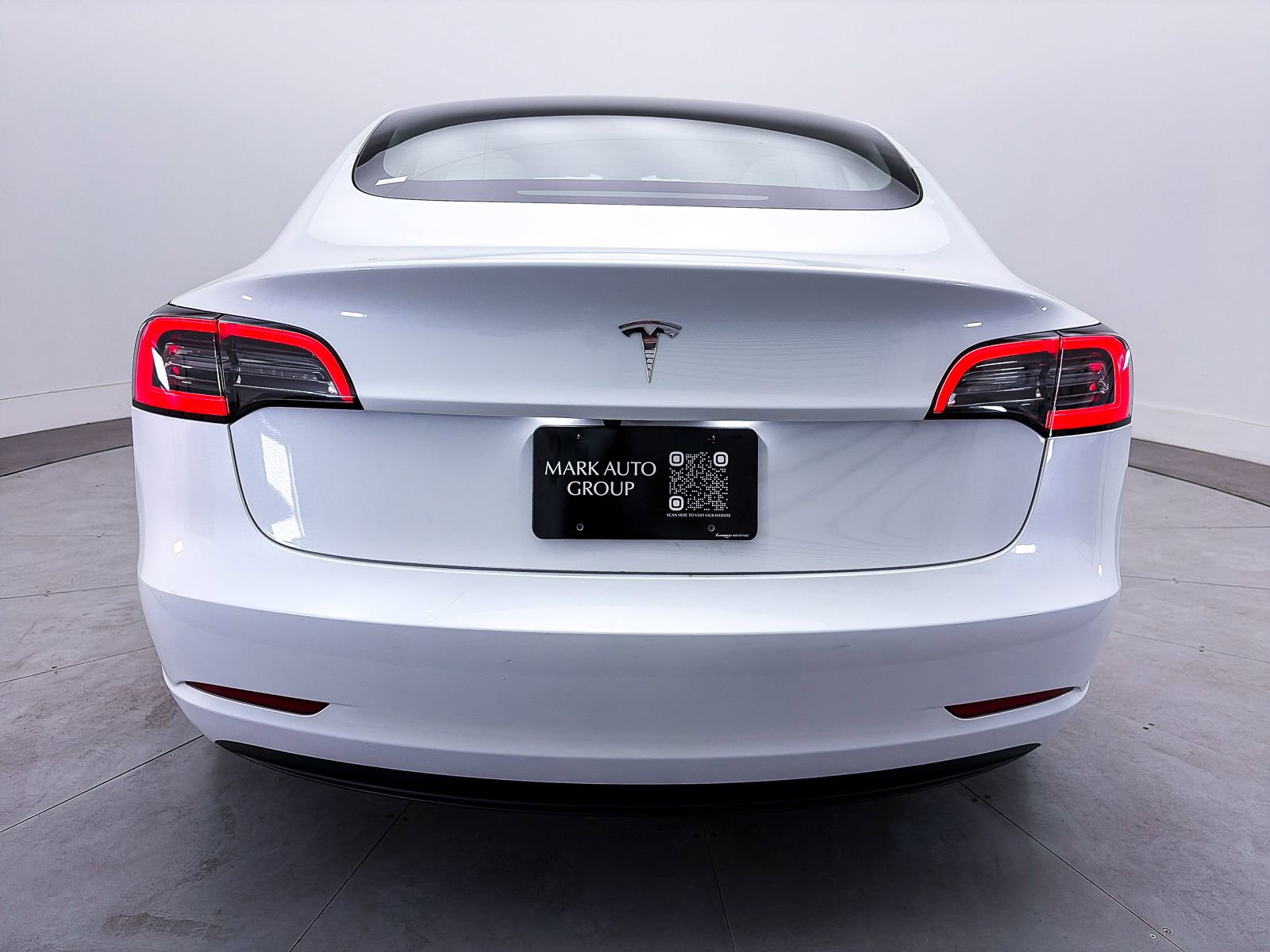 2023 Tesla Model 3 Standard Range