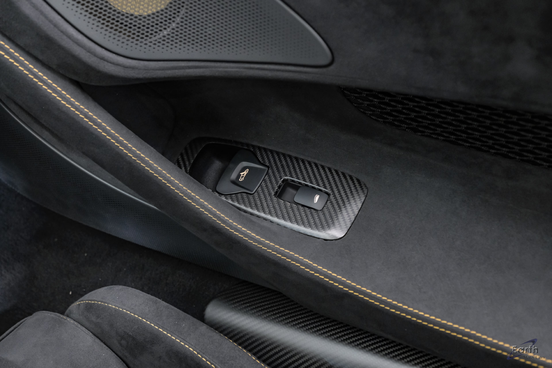 Used 2019 McLaren 600LT photo 94