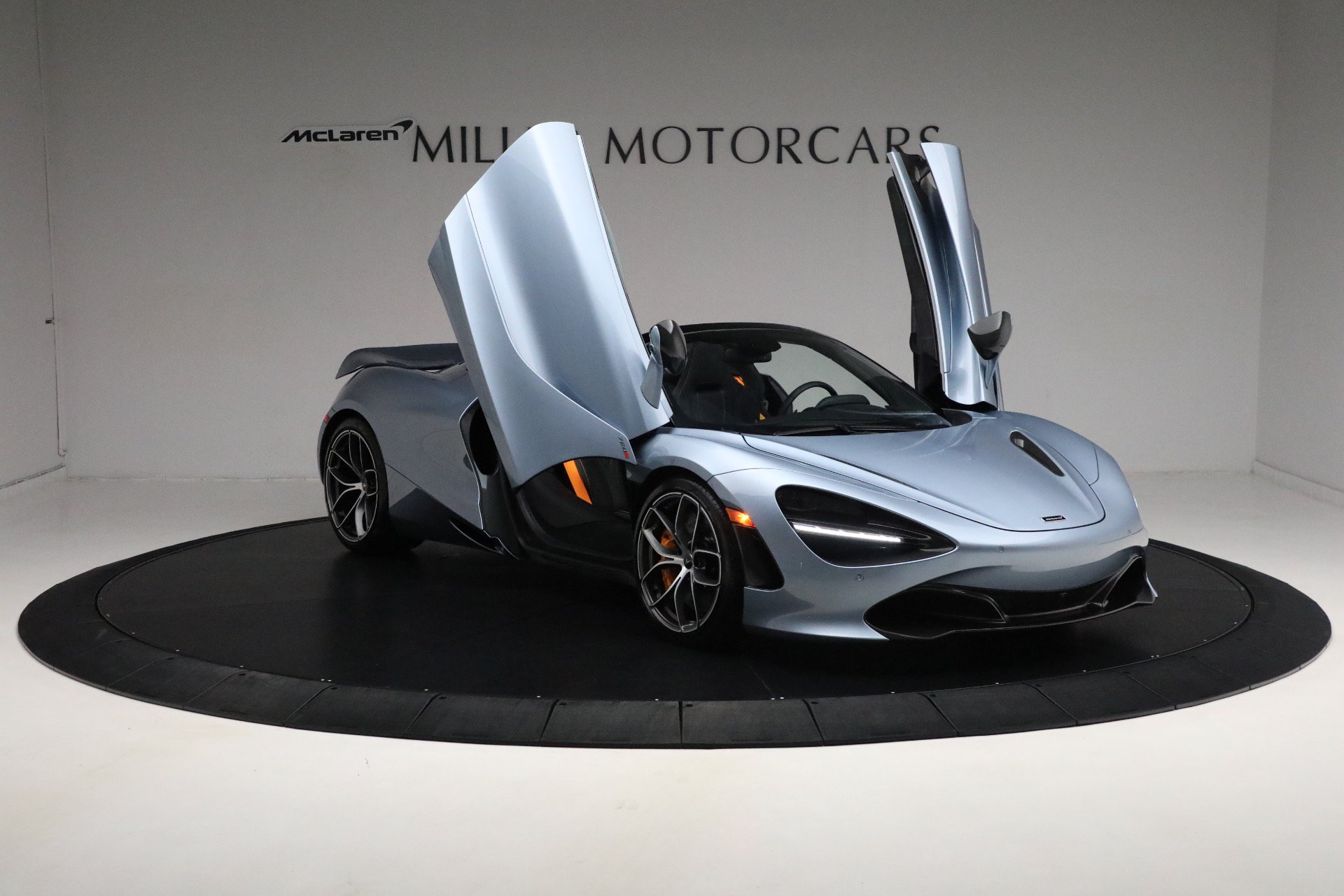 Used 2023 McLaren 720S Performance photo 24