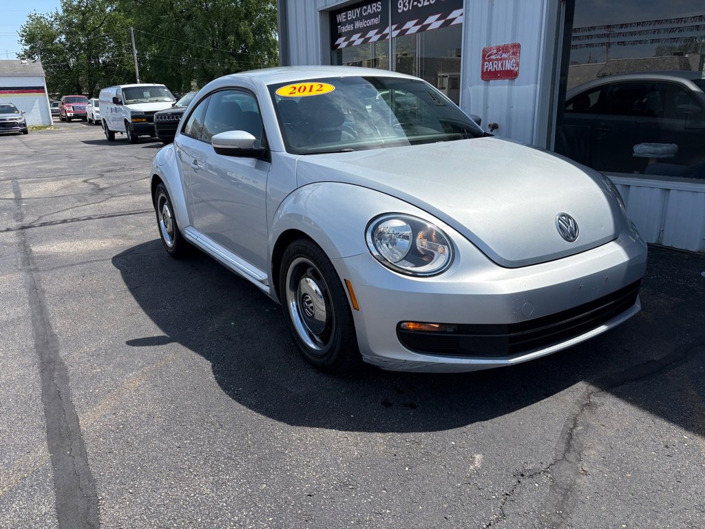 2012 Volkswagen Beetle 2.5