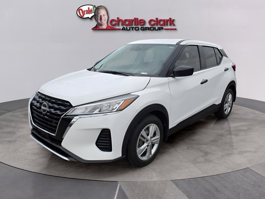 Used 2023 Nissan Kicks S