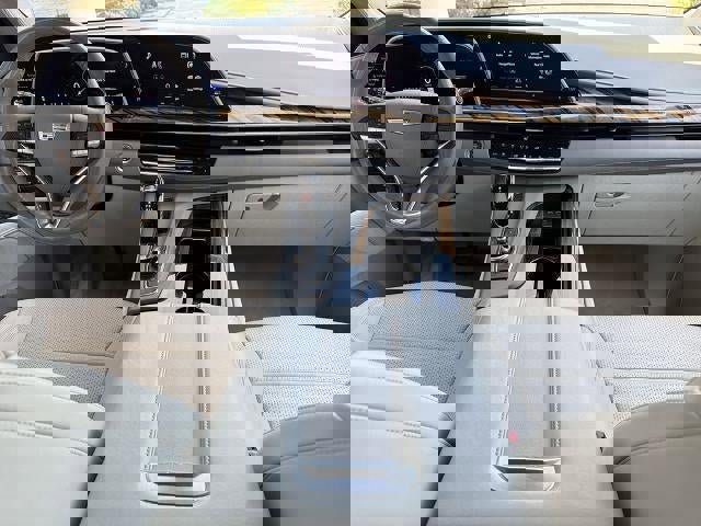 2022 Cadillac Escalade Premium Luxury Platinum