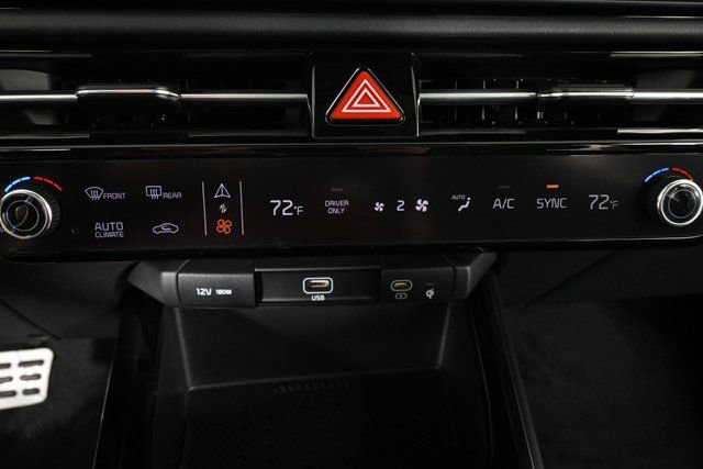 2025 Kia Niro EX Touring