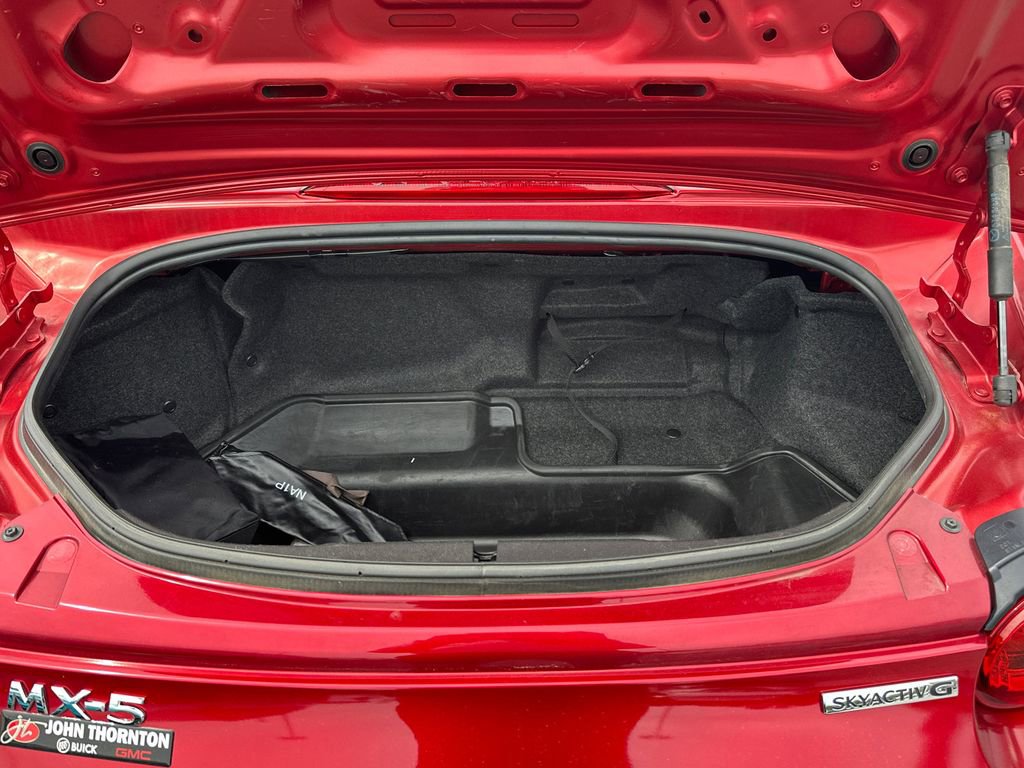 2020 MAZDA MX-5 Miata Sport