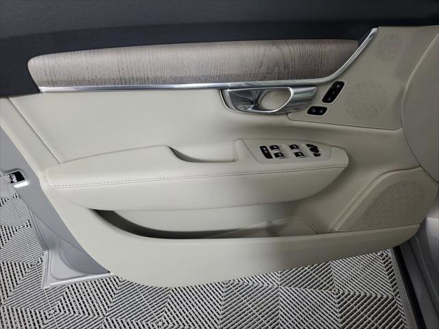 2023 Volvo S90 B6 Plus