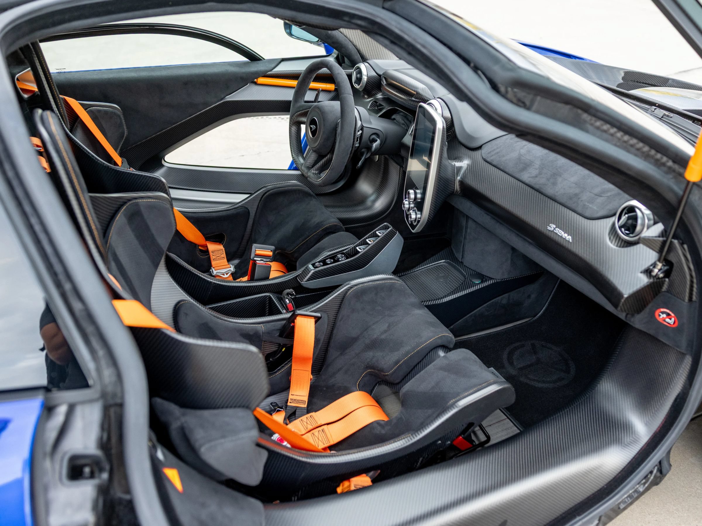 Used 2019 McLaren Senna photo 13