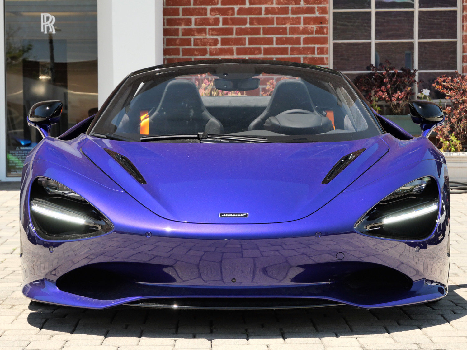 Used 2024 McLaren 750S Spider photo 2