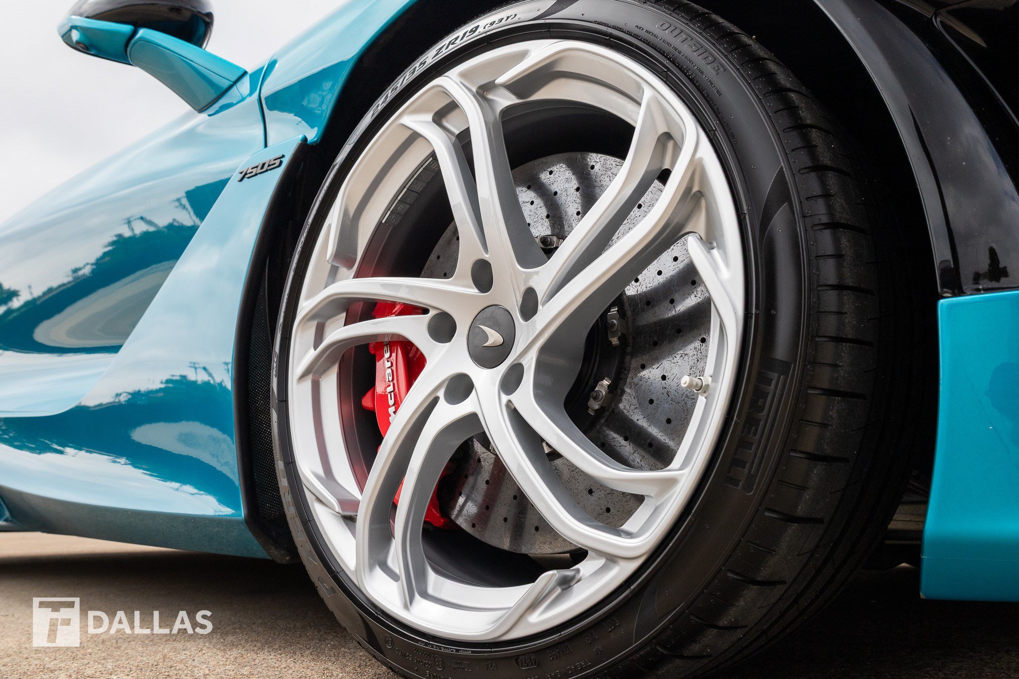 Used 2025 McLaren 750S Spider photo 21