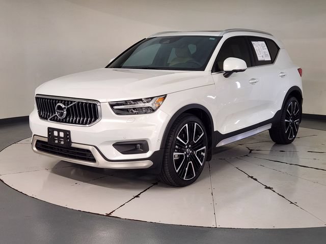 Used 2021 Volvo XC40 T5 Inscription w/ Advanced Package