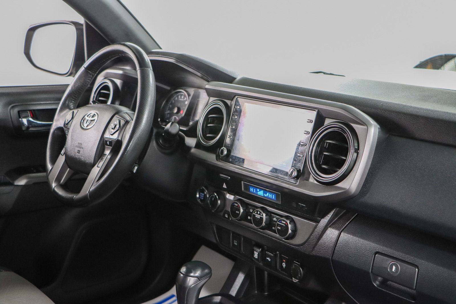 2023 Toyota Tacoma TRD Off-Road