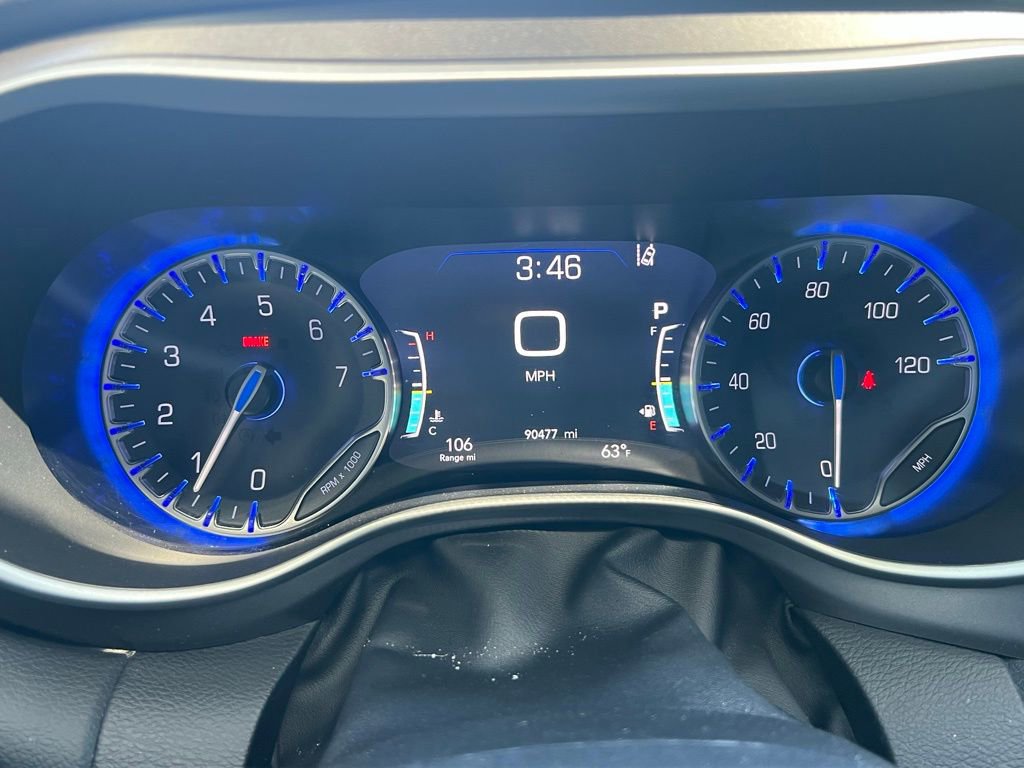 2022 Chrysler Pacifica Touring-L