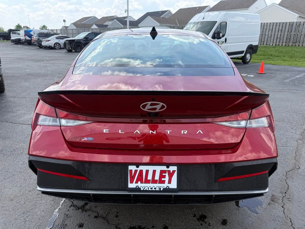 2025 Hyundai Elantra Sport