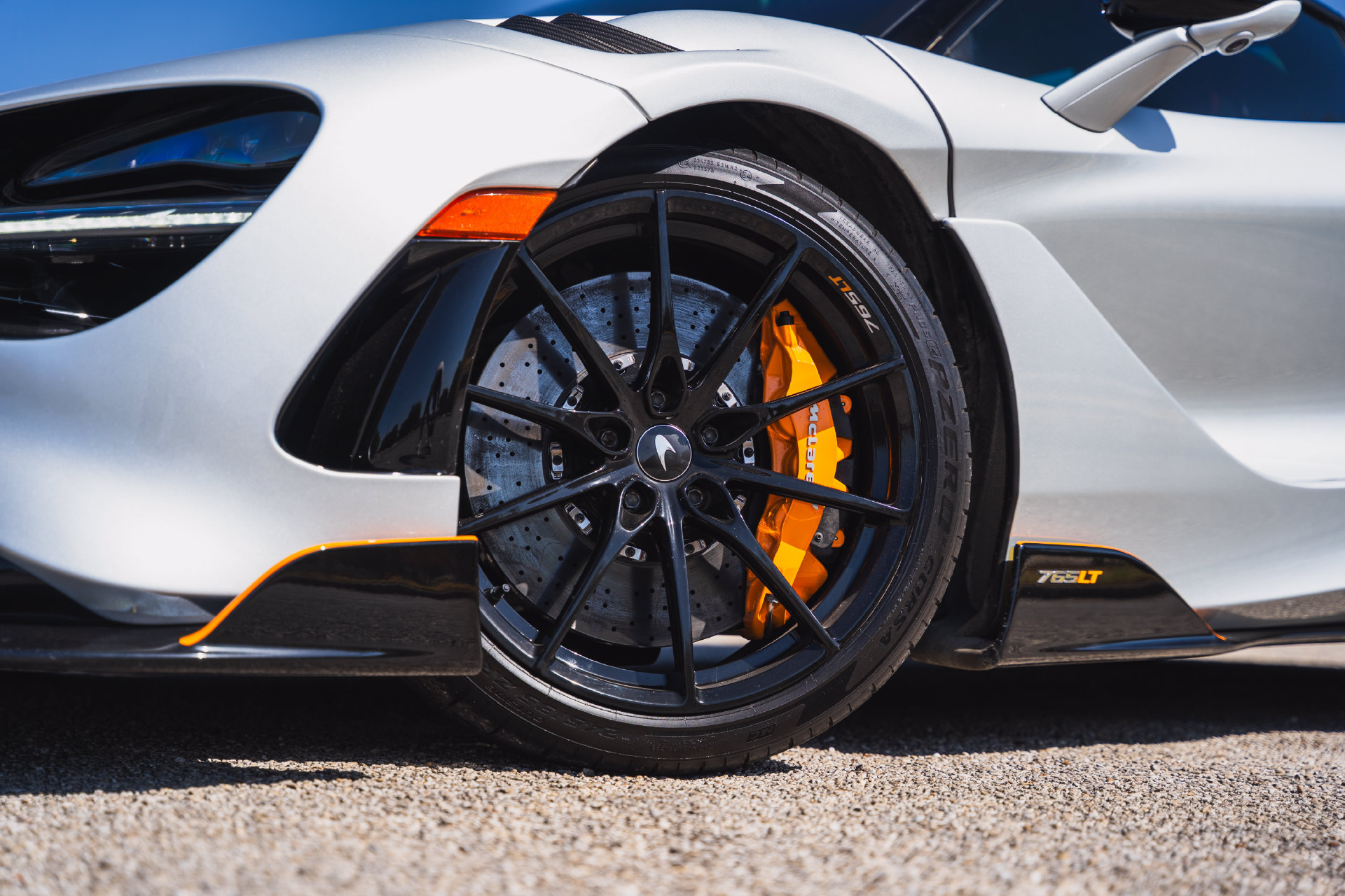 Used 2021 McLaren 765LT photo 9