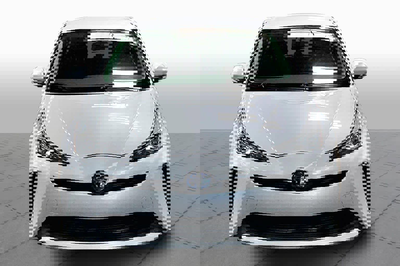 2021 Toyota Prius L Eco