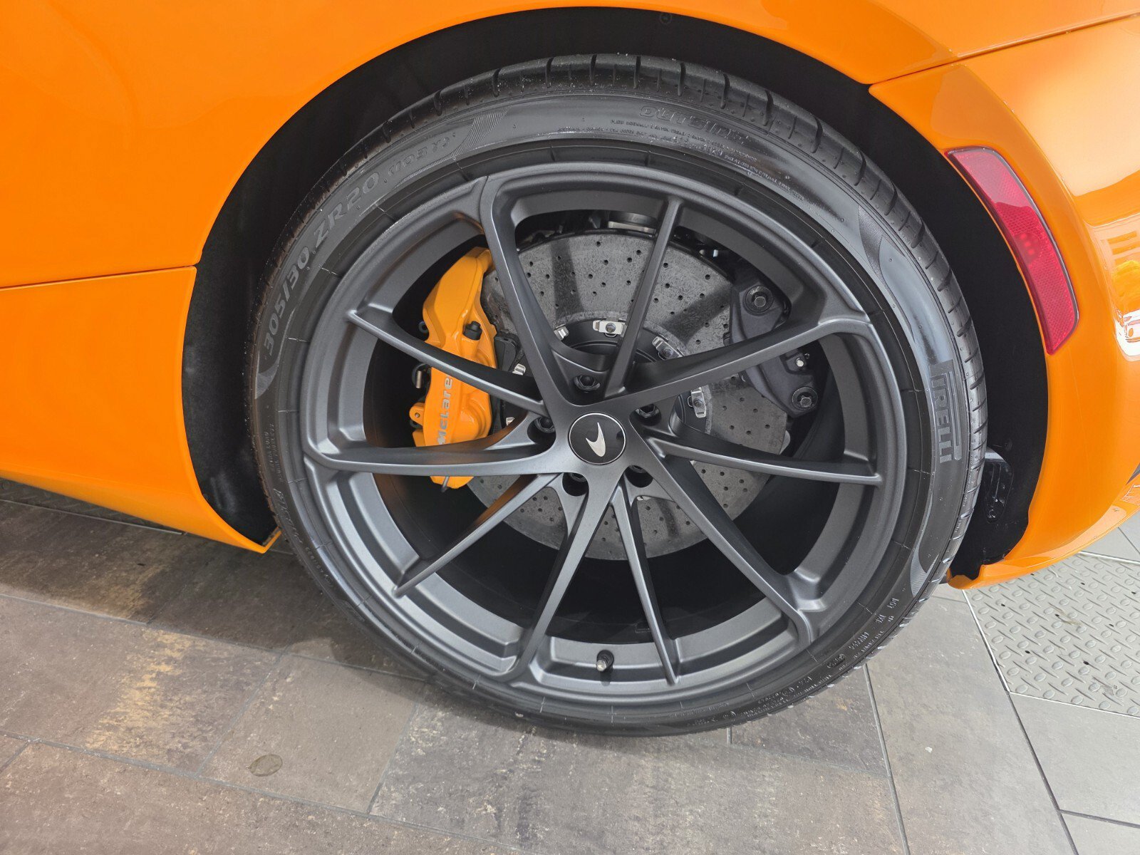 New 2027 McLaren 750S Spider photo 10
