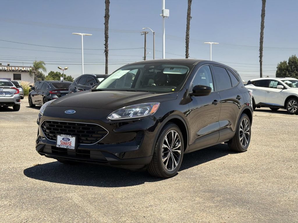 Certified 2021 Ford Escape SE w/ SE Sport Appearance Package