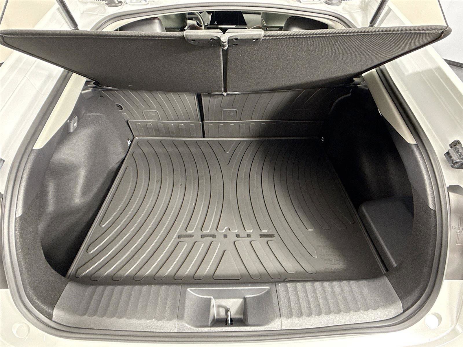 2025 Toyota Prius Plug-In Hybrid