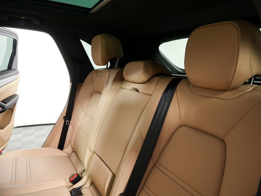 2023 Porsche Cayenne Turbo