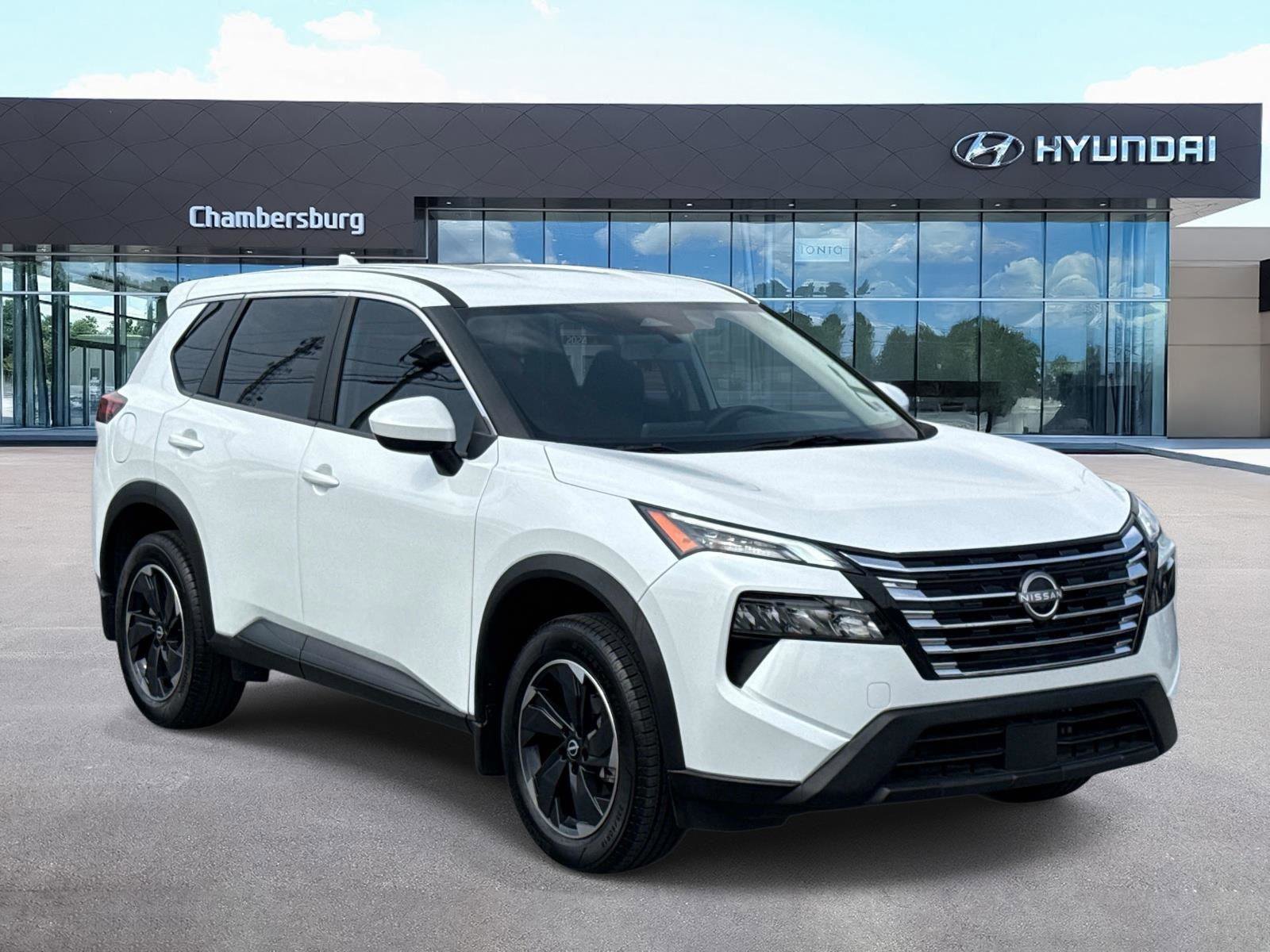 Used 2025 Nissan Rogue SV