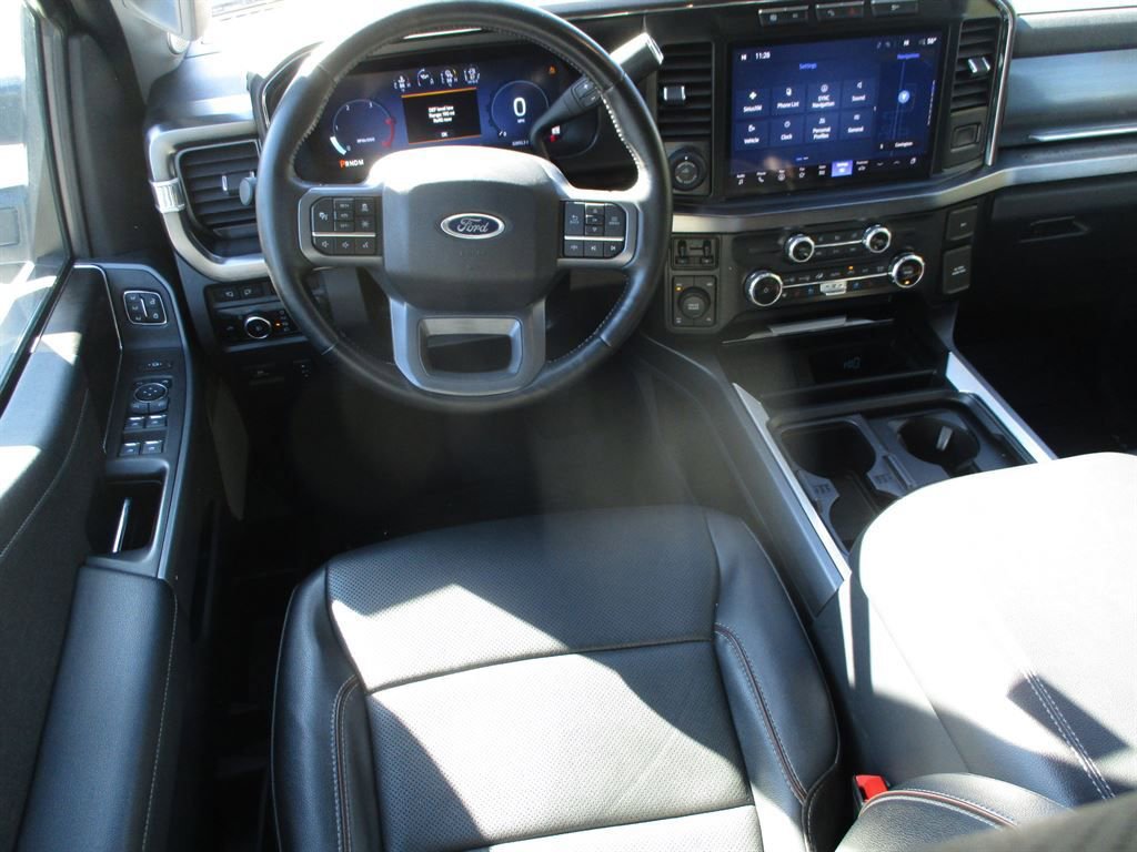 2023 Ford F350 Lariat