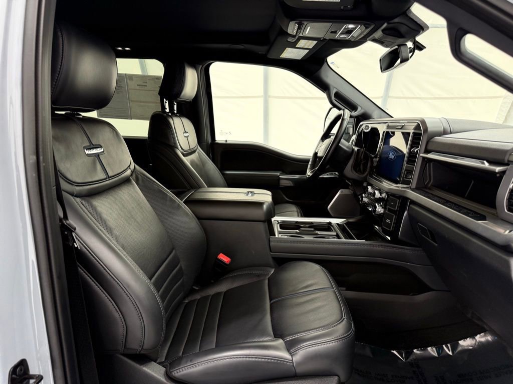 2025 Ford F450 Platinum