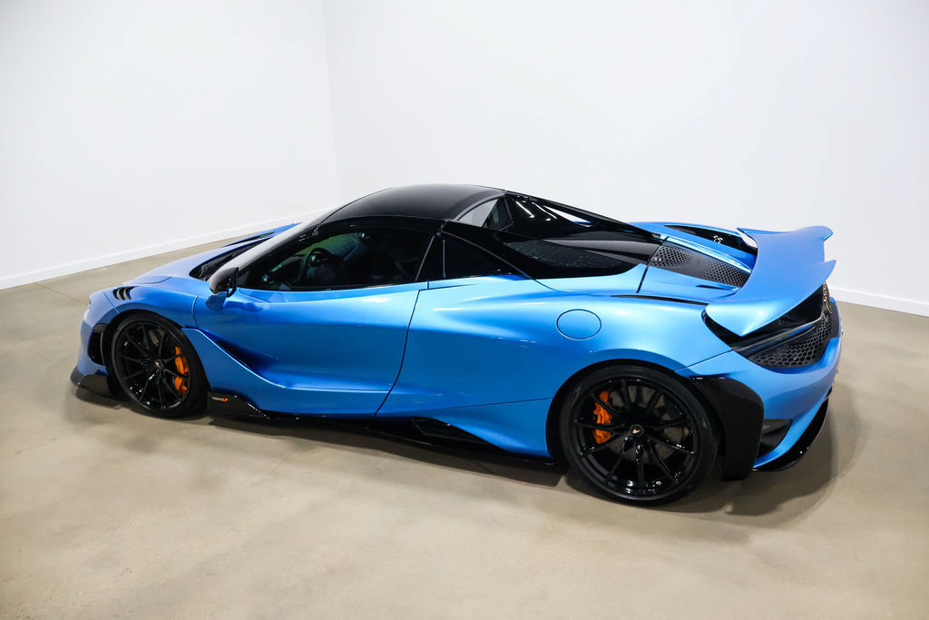 Used 2022 McLaren 765LT photo 28