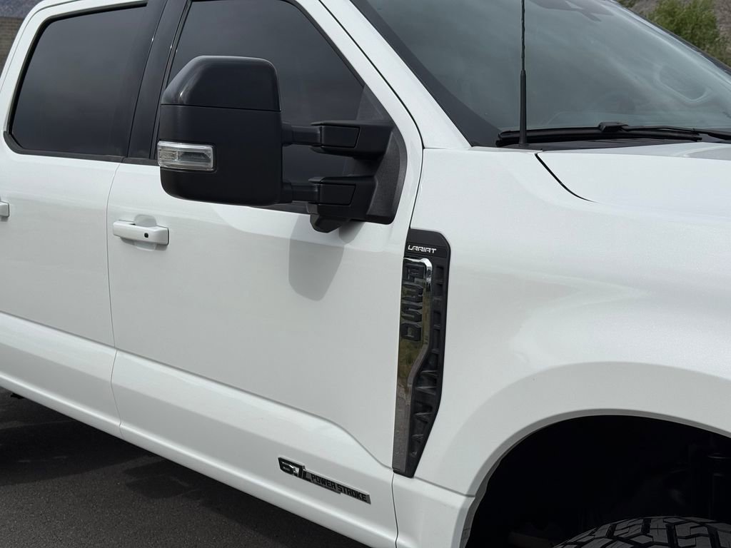 2025 Ford F350 Lariat