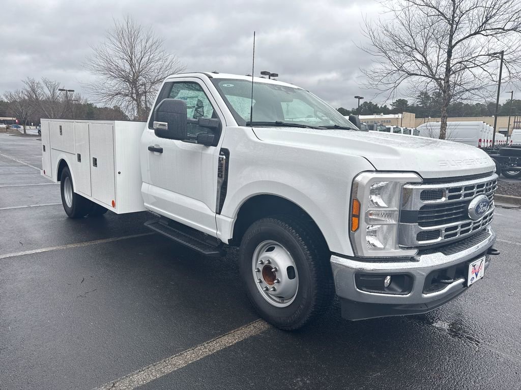 2025 Ford F350 XL