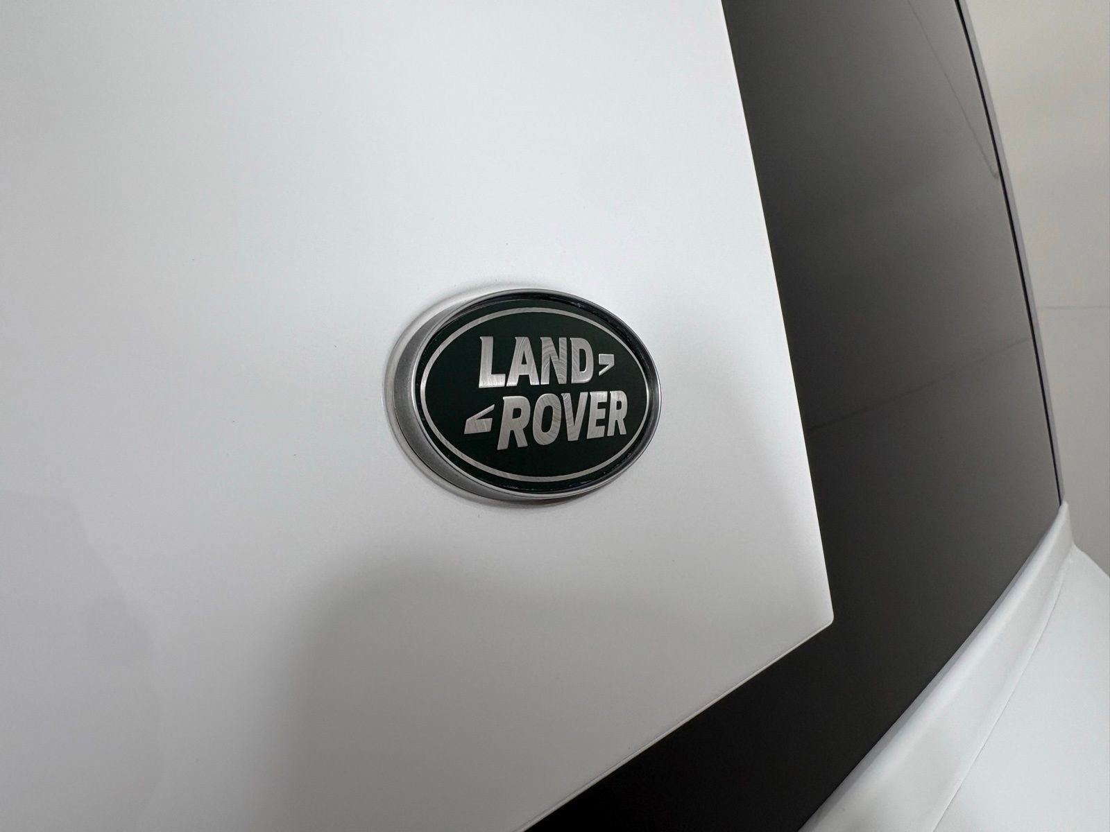 2024 Land Rover Defender 110 S